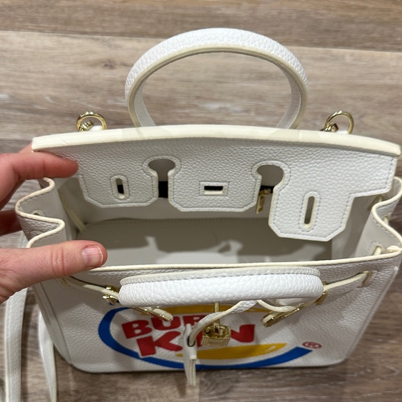 NWT! Authentic Seth Fountain 2023 Novelty “Burkin” Bag - Picture 6 of 15